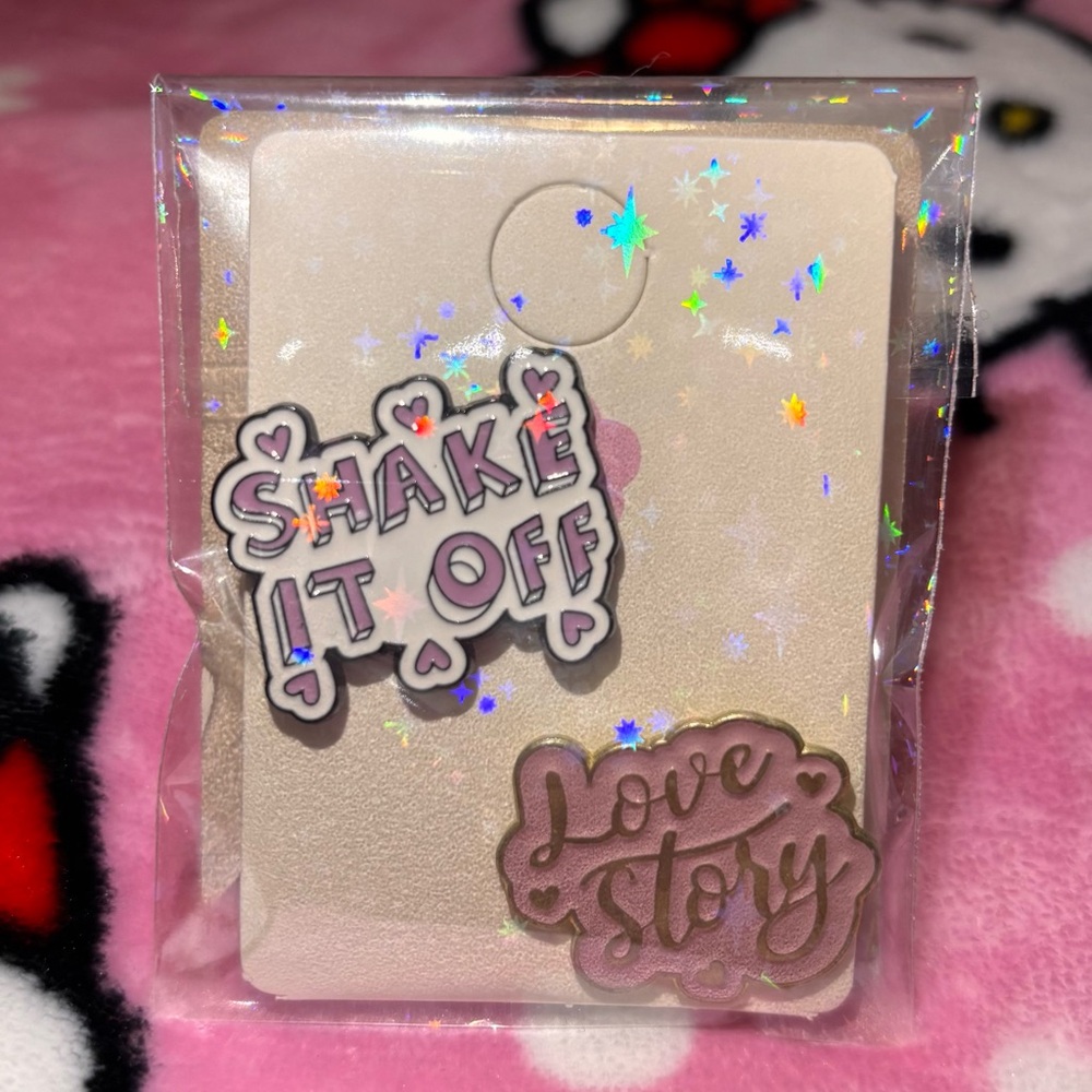 TAYLOR SWIFT Pin Sets